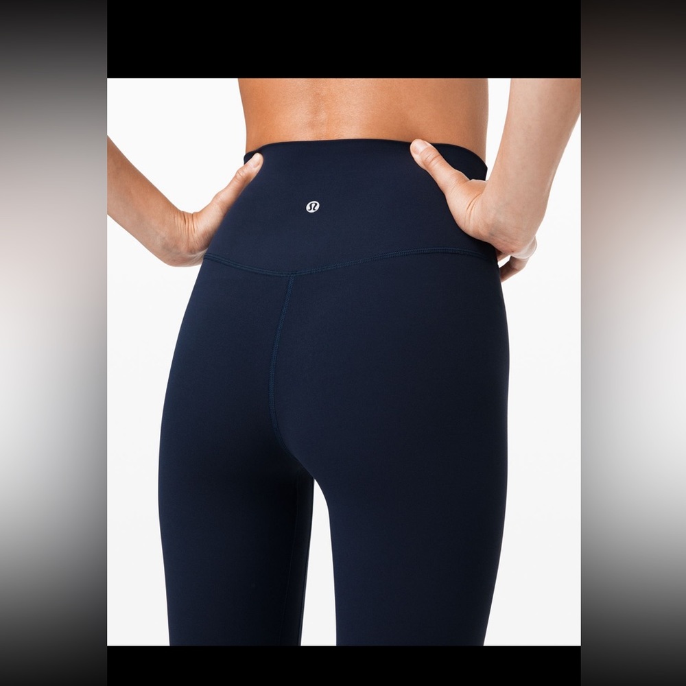 Lululemon Aling High Rise Crop